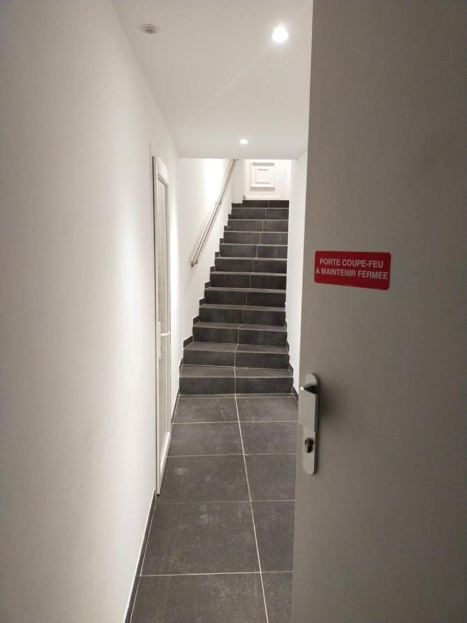 Apartamento T2 De Standing Pres Du Port, Avec Terrasse Et Clim La Ciotat Exterior foto